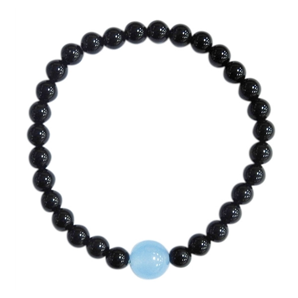 Bracelet Onyx noir Perles rondes 6 mm et Perle unique Calcédoine Bleue 1 cm
