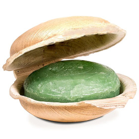 Holy Lama Savon Vetiver Rainforest  en feuille de palmier -- 100 g