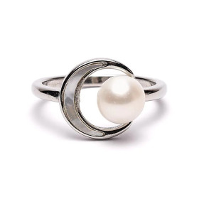 Bague ajustable perle et lune -- ±2 cm