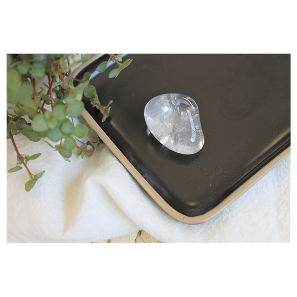 Pierre roulée Cristal de Roche Taille L