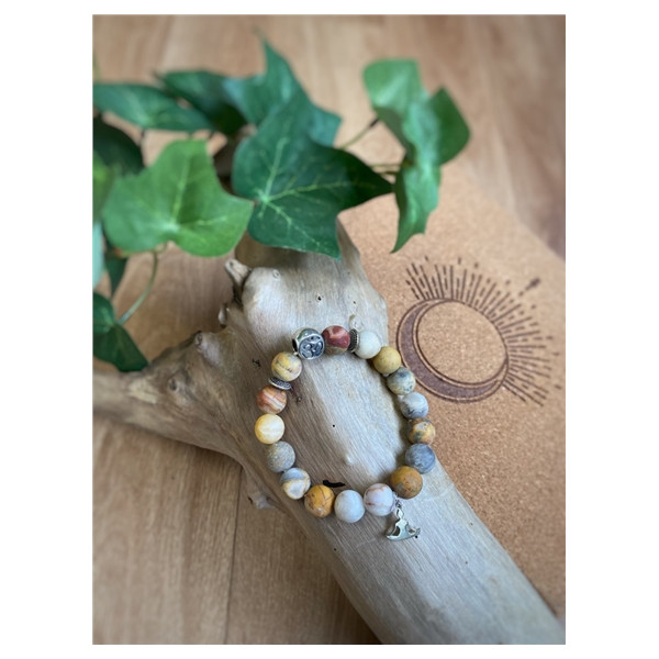 Bracelet Agate Crazy Lace Perles rondes 10 mm Breloque Yoga Lotus