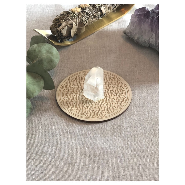 Socle de rechargement en bois Fleur de Vie gravée 10 cm