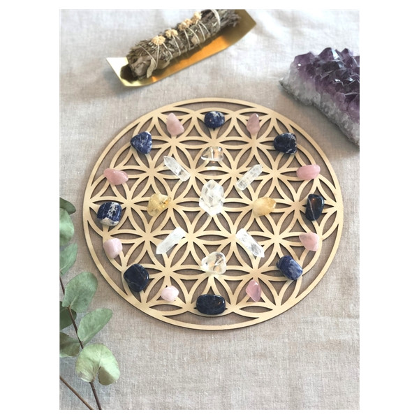 Socle de rechargement en bois Fleur de Vie ajourée 30 cm