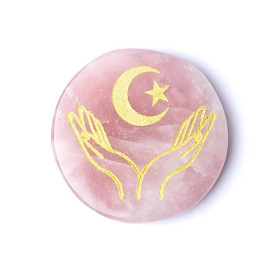 Disque minéral gravé  quartz rose mains, lune et étoile -- ±5cm