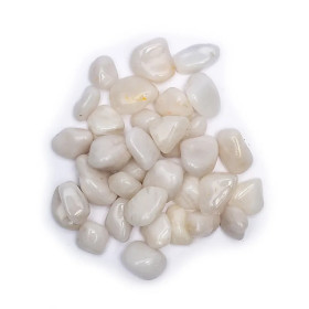 Quartz laiteux pierres polies de qualité A -- ±500 g； ±2-3 cm