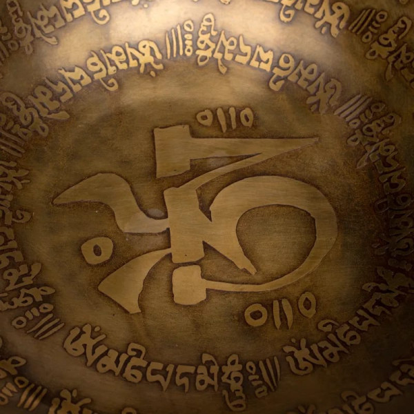 Bol chant. Tibet gravé main -- ±4000g； 36 cm