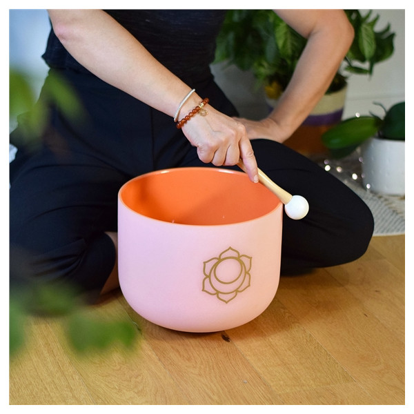 Bol chantant en Cristal Chakra Sacré