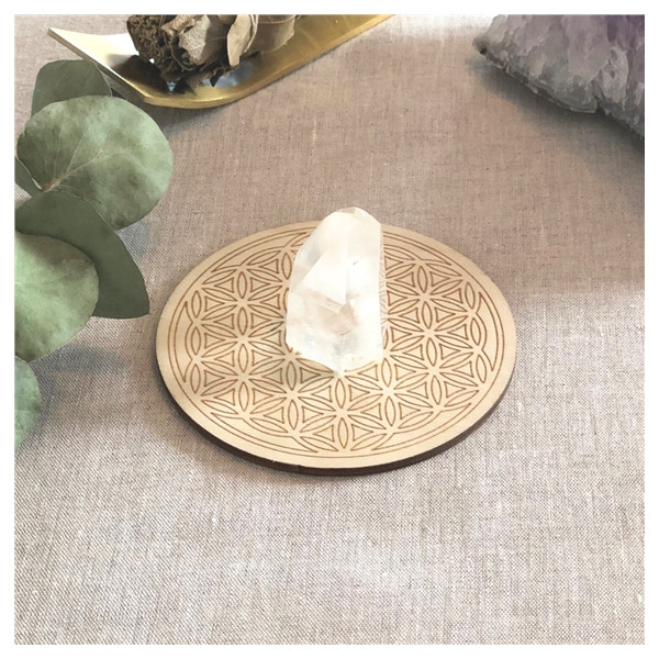 Socle de rechargement en bois Fleur de Vie gravée 10 cm