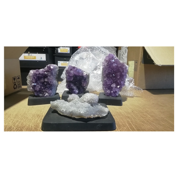 Druse Améthyste sur Socle Bois - Lot de 5 kg