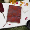 Grimoire en Cuir Triple Lune