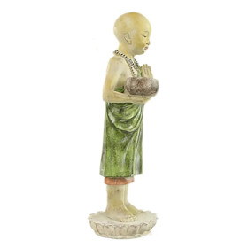 Statue de moine mendiant -- 3050 g； 24x22x63 cm