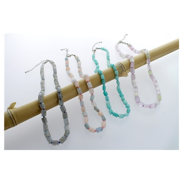 Collier Kunzite Pierres brutes