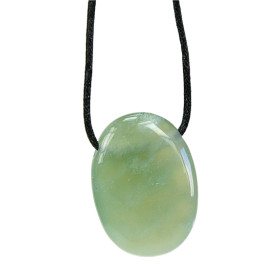 Collier Serpentine Pierre ovale percée Cordon noir